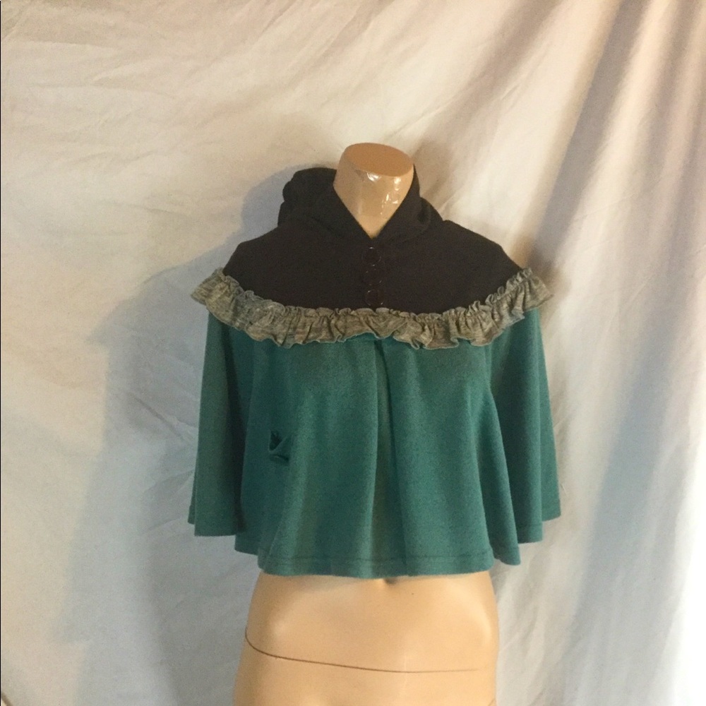 Vintage style THEME poncho top size small